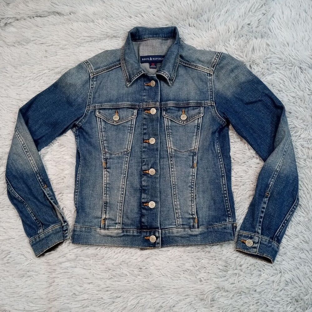 Rock & Republic Jacket Womens XS Blue Run Away Denim Jean Pockets Trucker Button